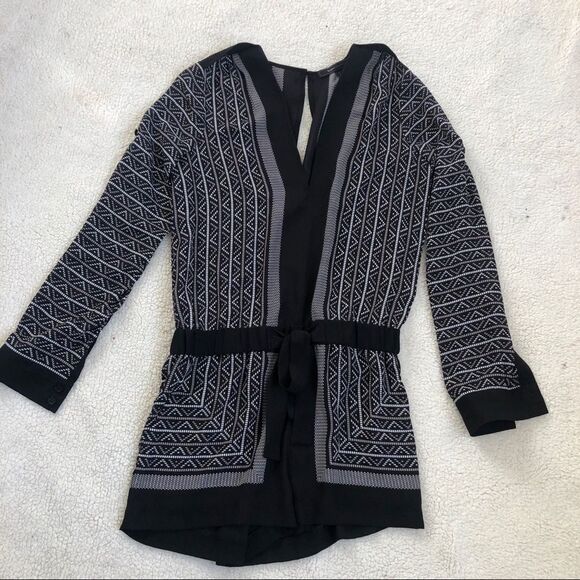 BCBGMAXAZARIA Y2K black print long sleeves romper XS - Picture 4 of 10